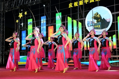 掃黑除惡暖民心，鹽池文藝進鄉村——一場深入人心、凝聚共識的專題文藝匯演